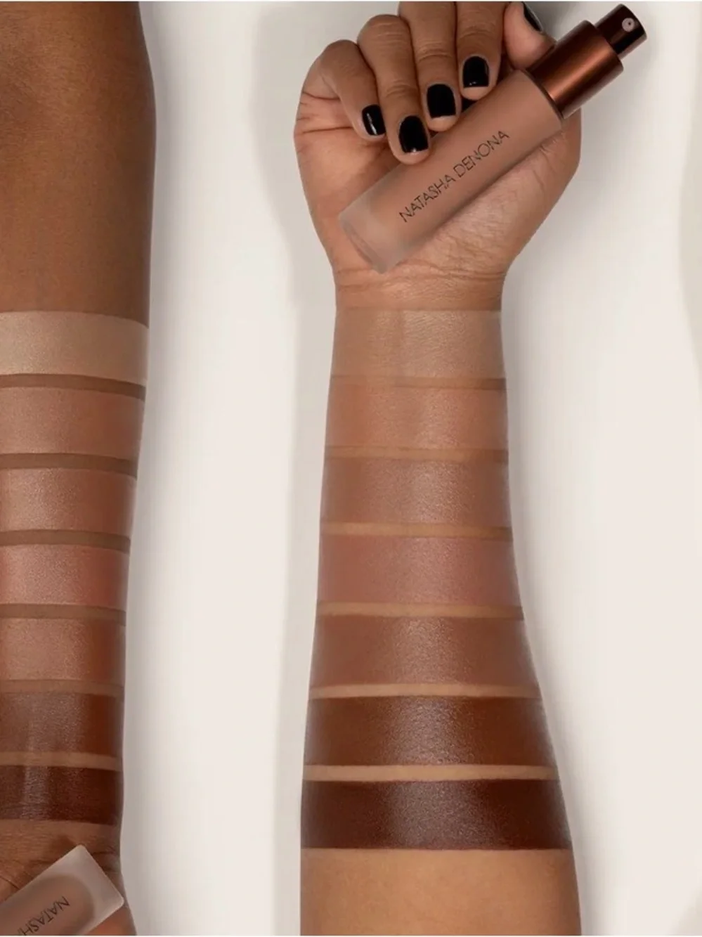 HY-SCULPT LIQUID BRONZER - Drenched